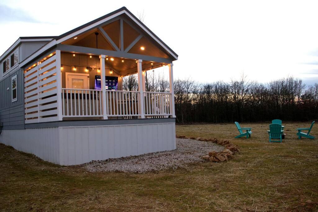 Twin Lakes Tiny Homes Of Okmulgee Exterior photo