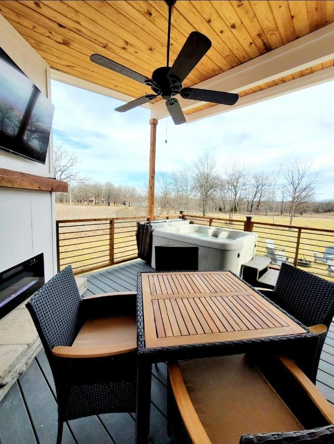 Twin Lakes Tiny Homes Of Okmulgee Exterior photo