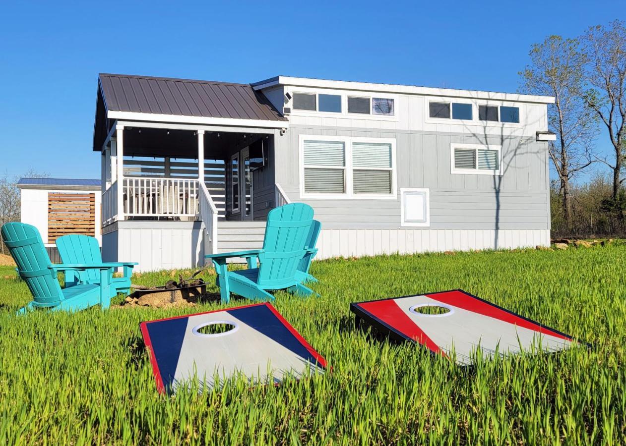 Twin Lakes Tiny Homes Of Okmulgee Exterior photo